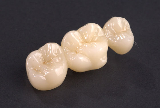 acheter Pont en zirconie de contour complet de précision Pont en couronne de zirconie naturel Haute résistance online manufacture
