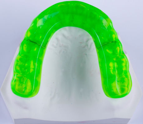 acheter Appareil d'orthodontie dentaire à attelle dure verte Garde occlusale dure douce online manufacture