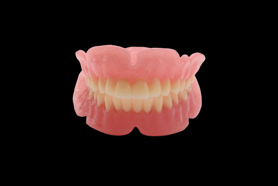 Lucitone 199 Prothèse complète Rose clair Prothèses complètes amovibles